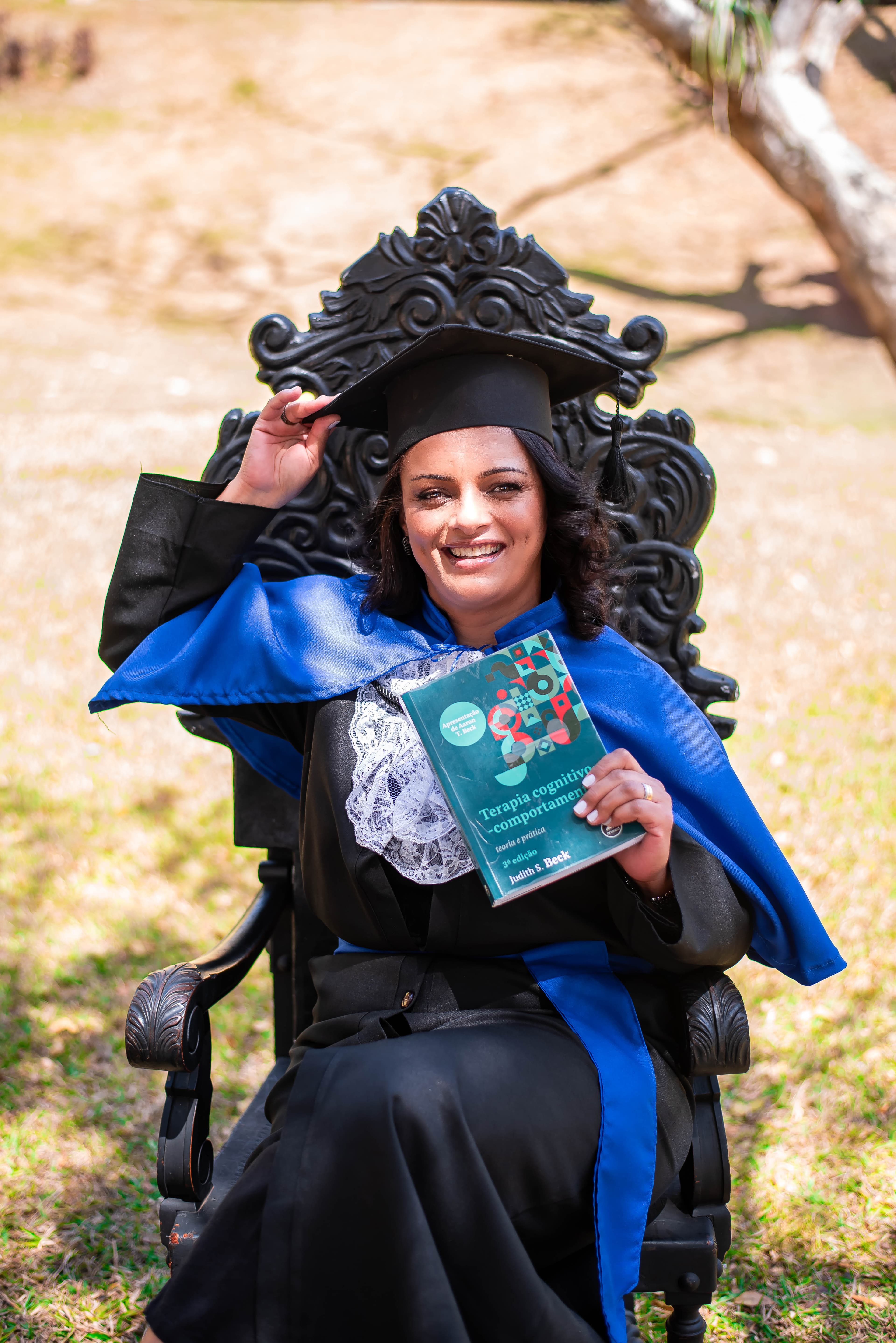 Aline Menezes Barbeta Damazio 